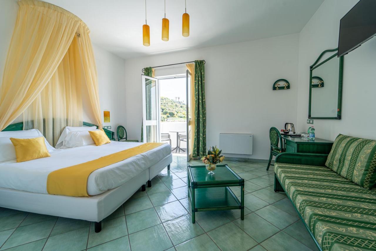 Borgo Romantica - Resort & Spa Sant'Angelo  Exterior photo